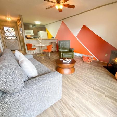 Cozy Retreat Just Minutes From Beech Mountain Villa Bagian luar foto