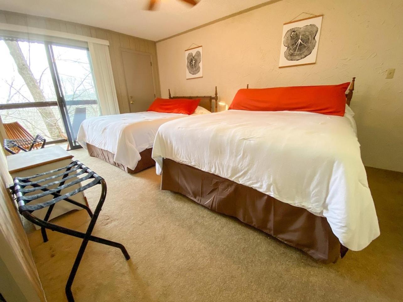 Cozy Retreat Just Minutes From Beech Mountain Villa Bagian luar foto