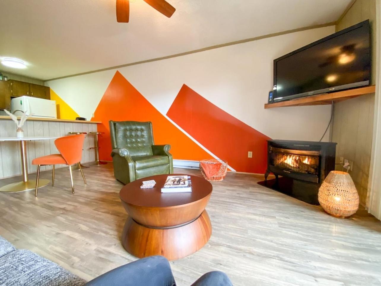 Cozy Retreat Just Minutes From Beech Mountain Villa Bagian luar foto